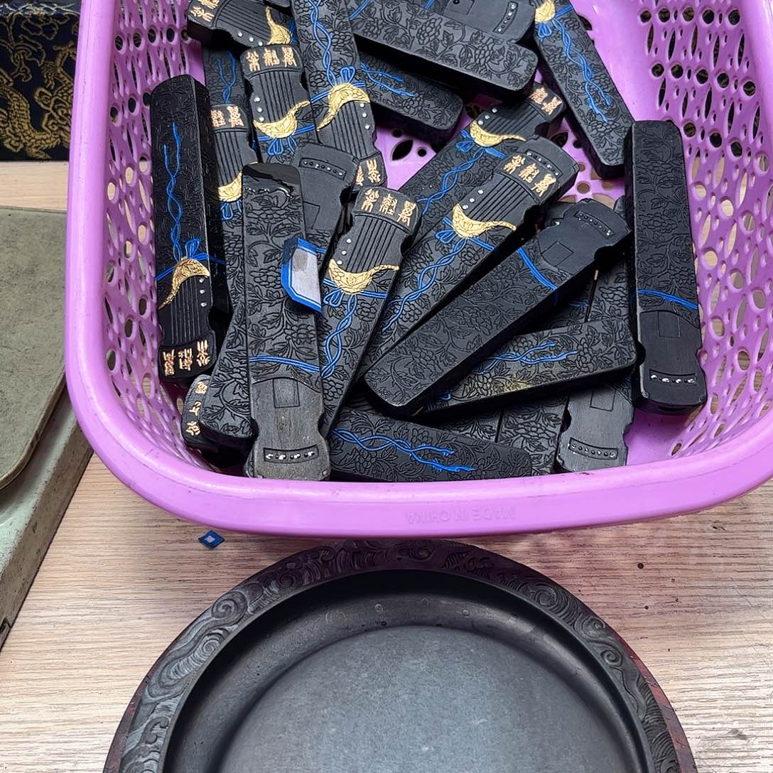 很***。哈哈哈哈哈哈哈哈哈哈h 