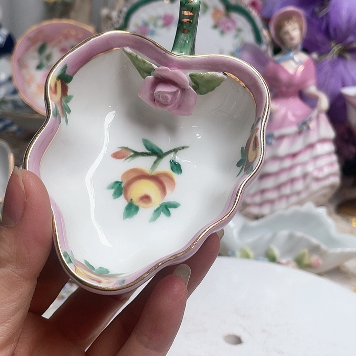 瓷片摆件，摆件，摆件。。摆件。摆件。