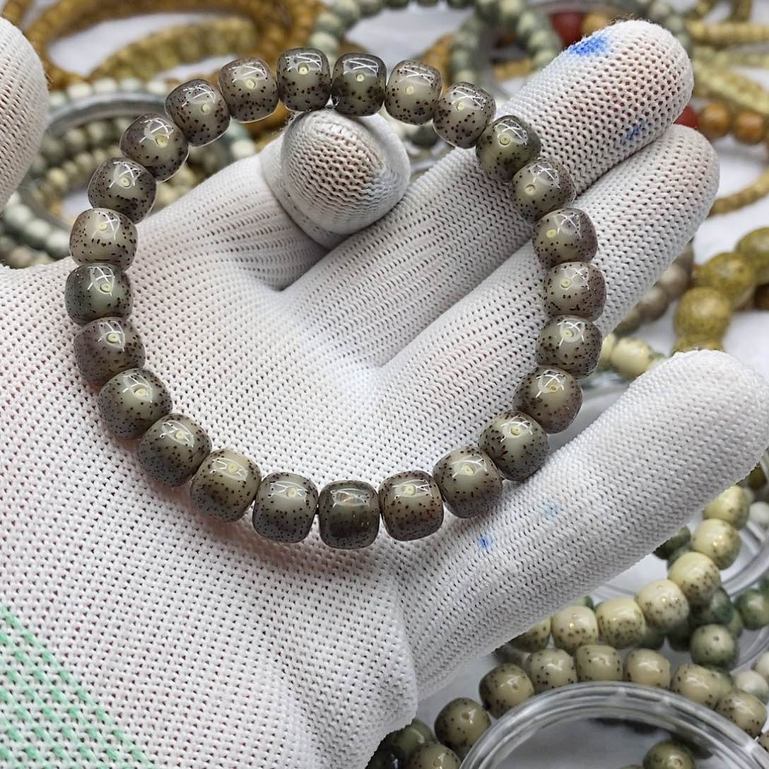 星月菩提吊坠宇**?星月菩提