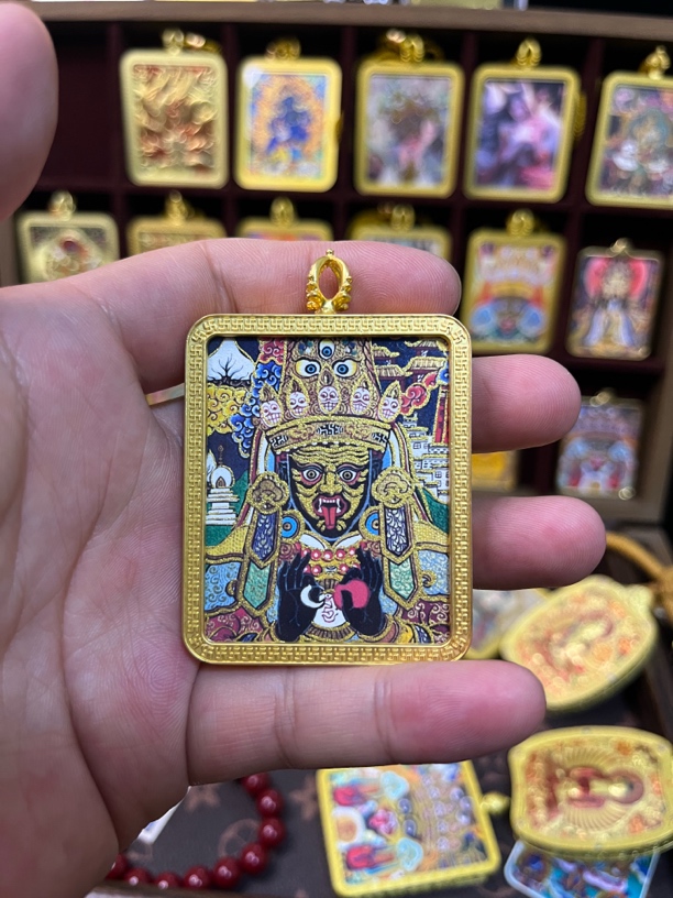 手绘唐卡大尺寸单面吊坠扎扎题材