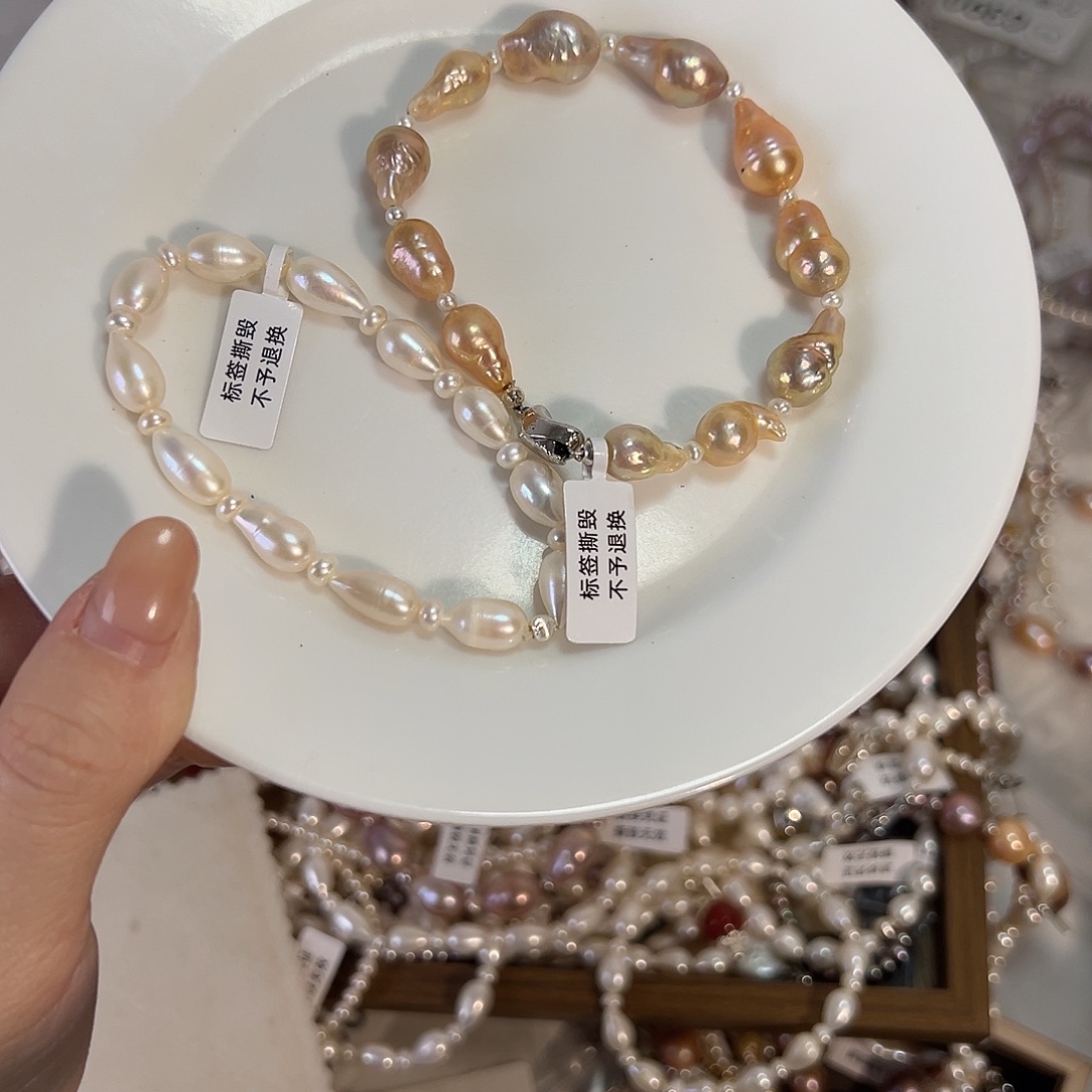 未镶嵌设计款珠宝淡水珍珠