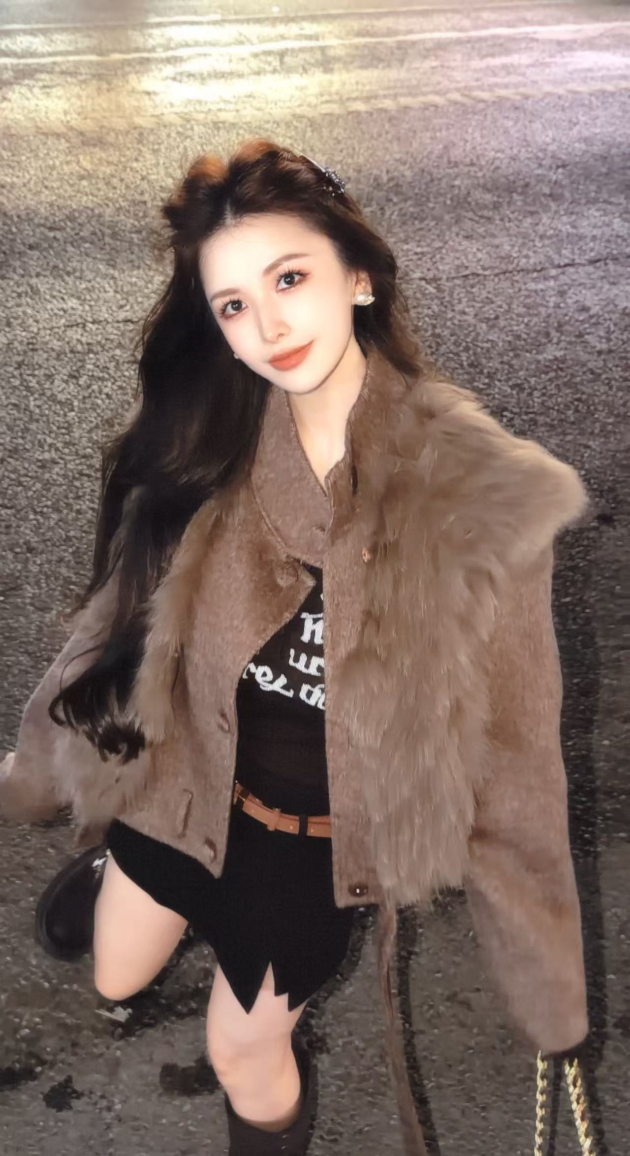 程北北 咖色羊毛v领字母毛衣/咖色羊毛裙