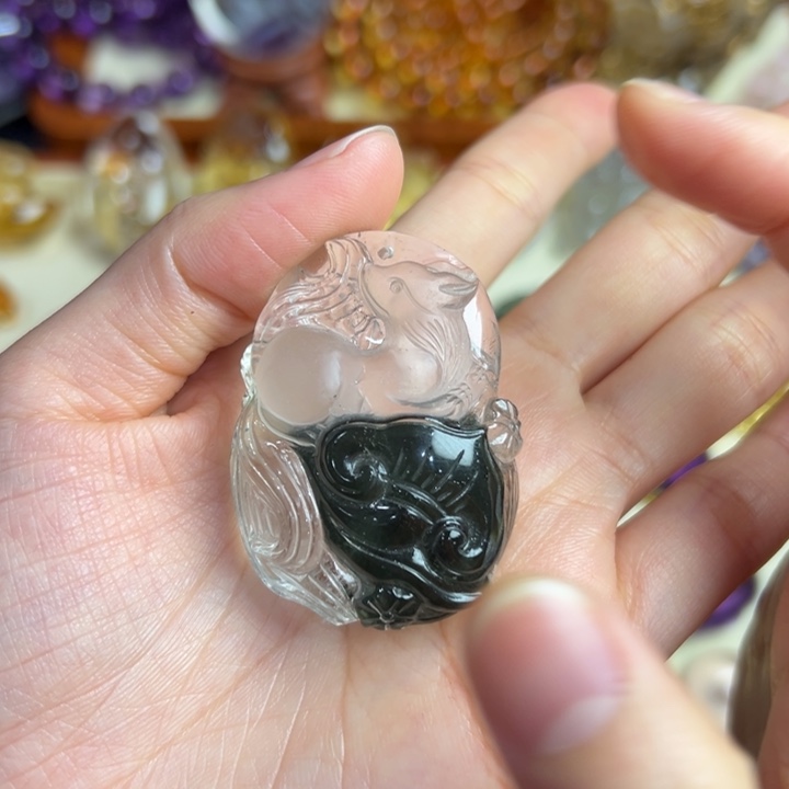 水晶吊坠(赠链)未镶嵌