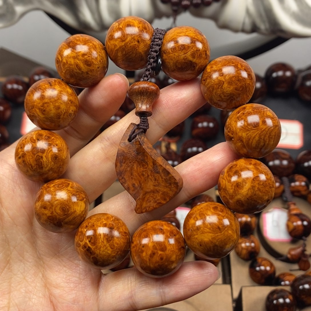 【闪购商品】黄花梨/降香黄檀路****至2.0黄金底高货留疤