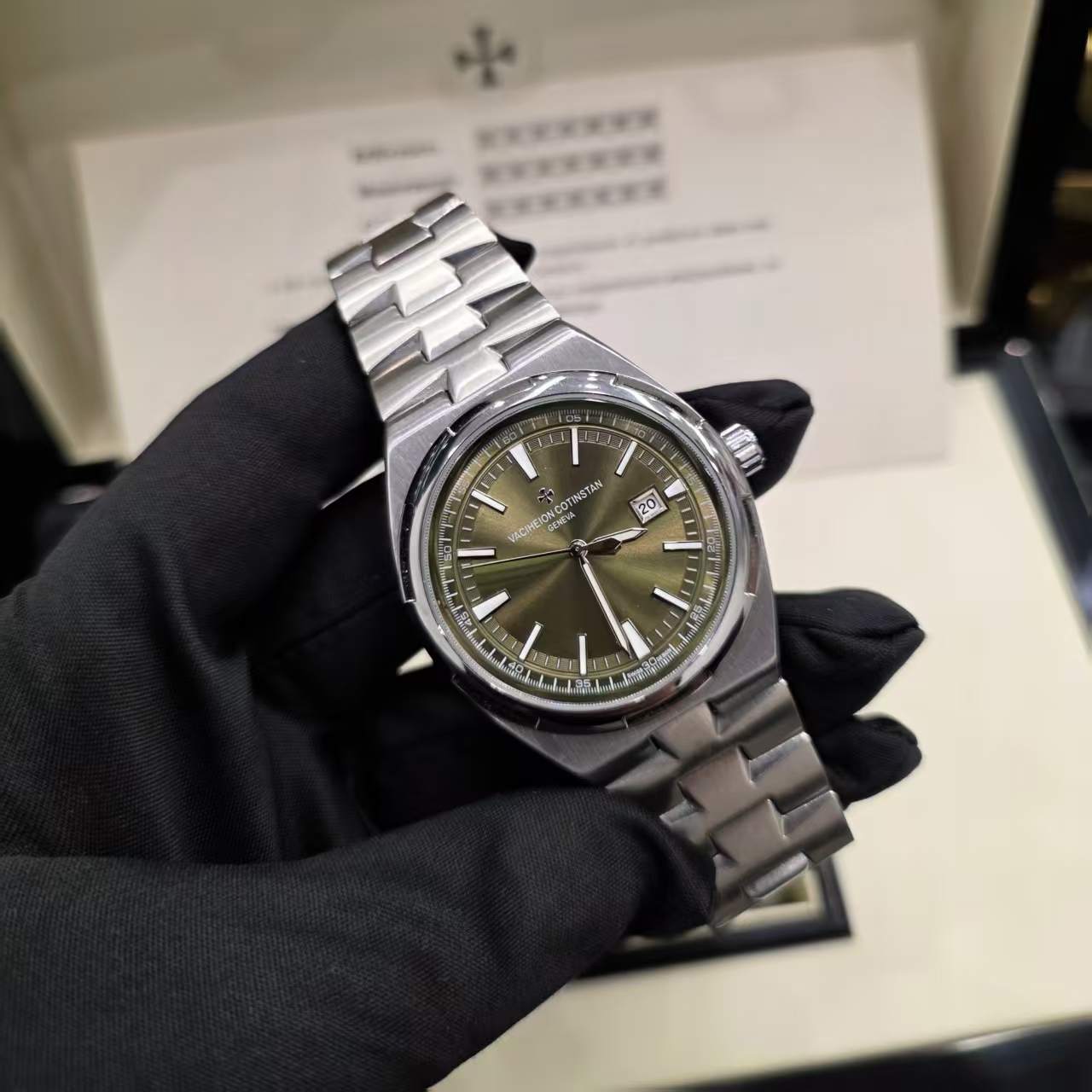 【全新】纵横四海-铂金绿面4500V-全自动机械表