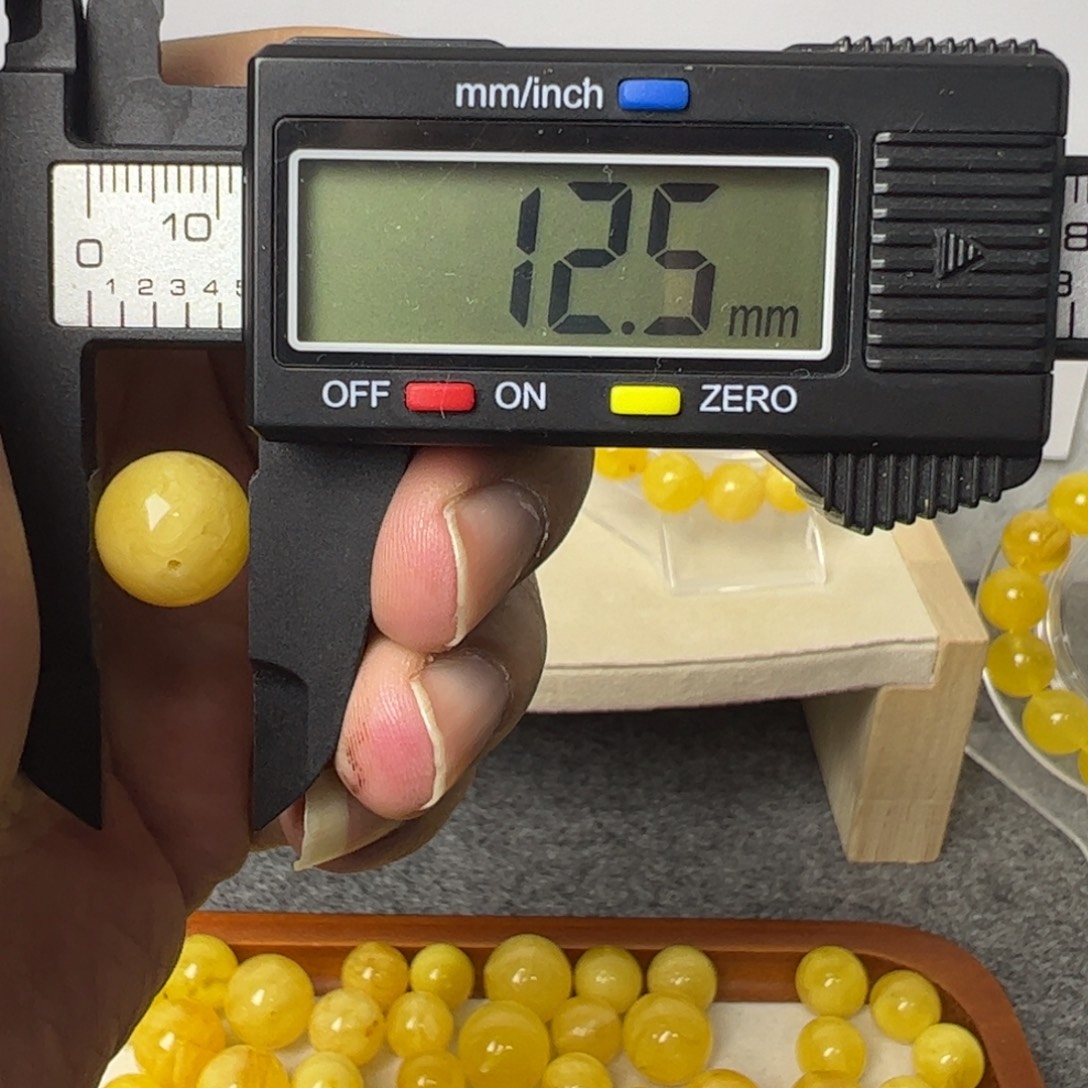 琥珀未镶嵌裸石微瑕021