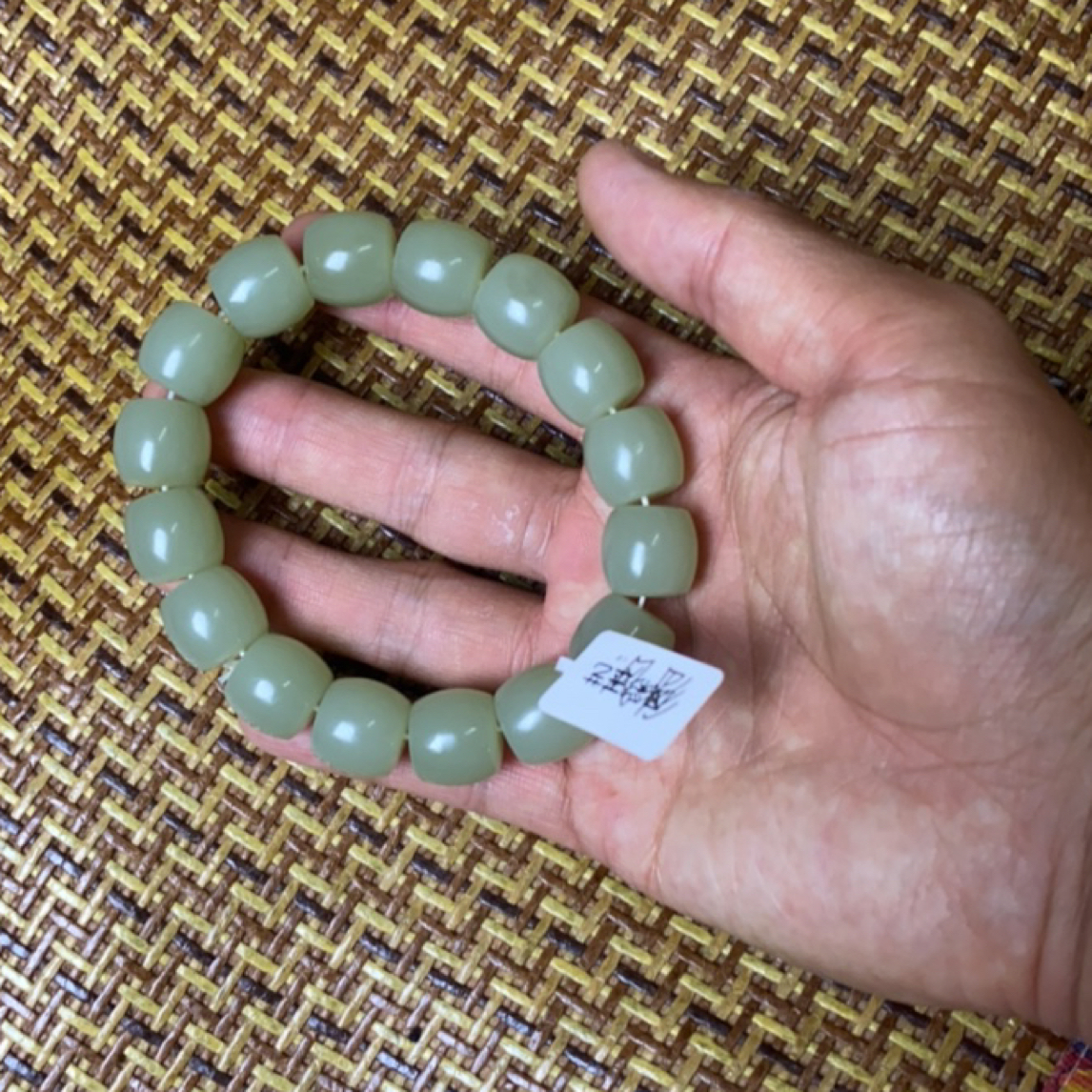 精品新疆和田玉直切卡14珠串 过灯精品