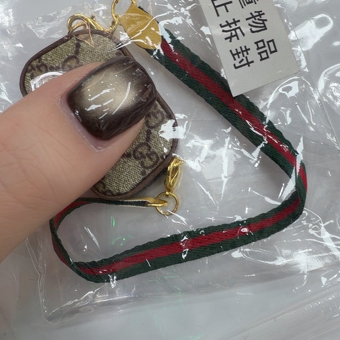 *****包包嘎子背的小包包