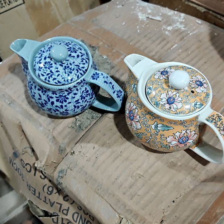 瓷片陶瓷盘子碗啥都有