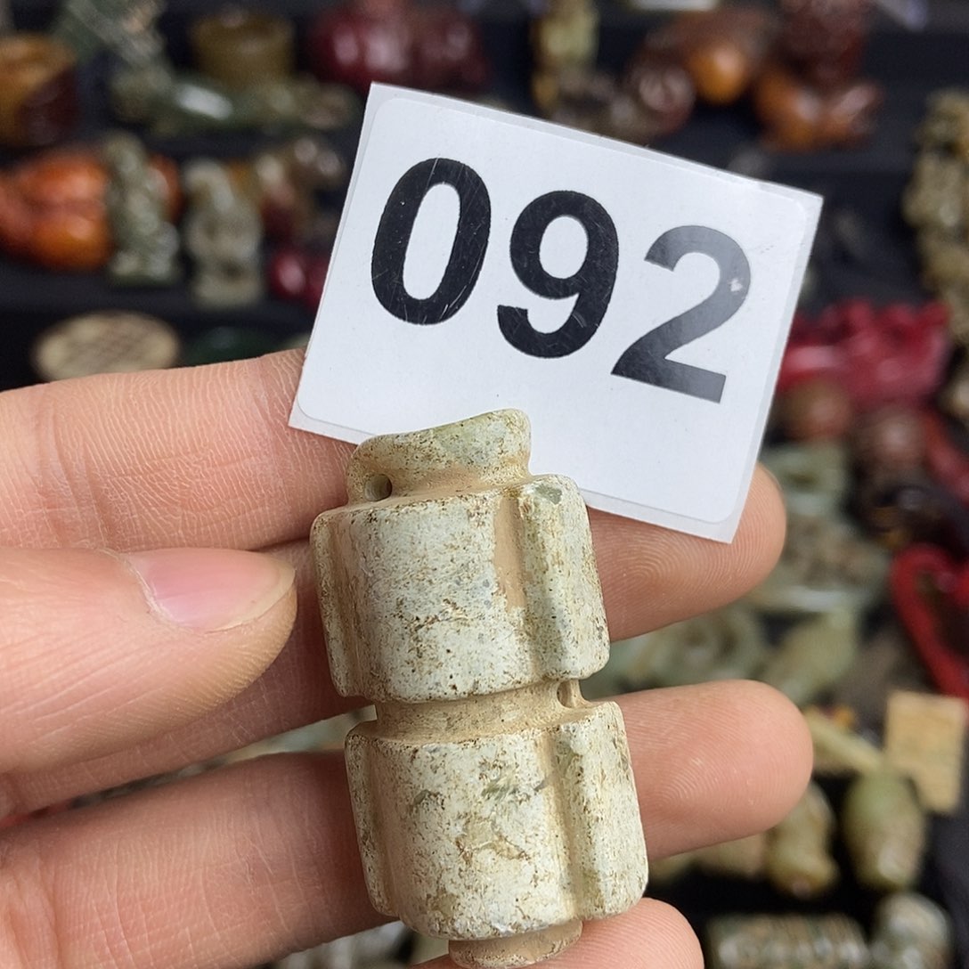 和田玉（糖玉）饰品未镶嵌