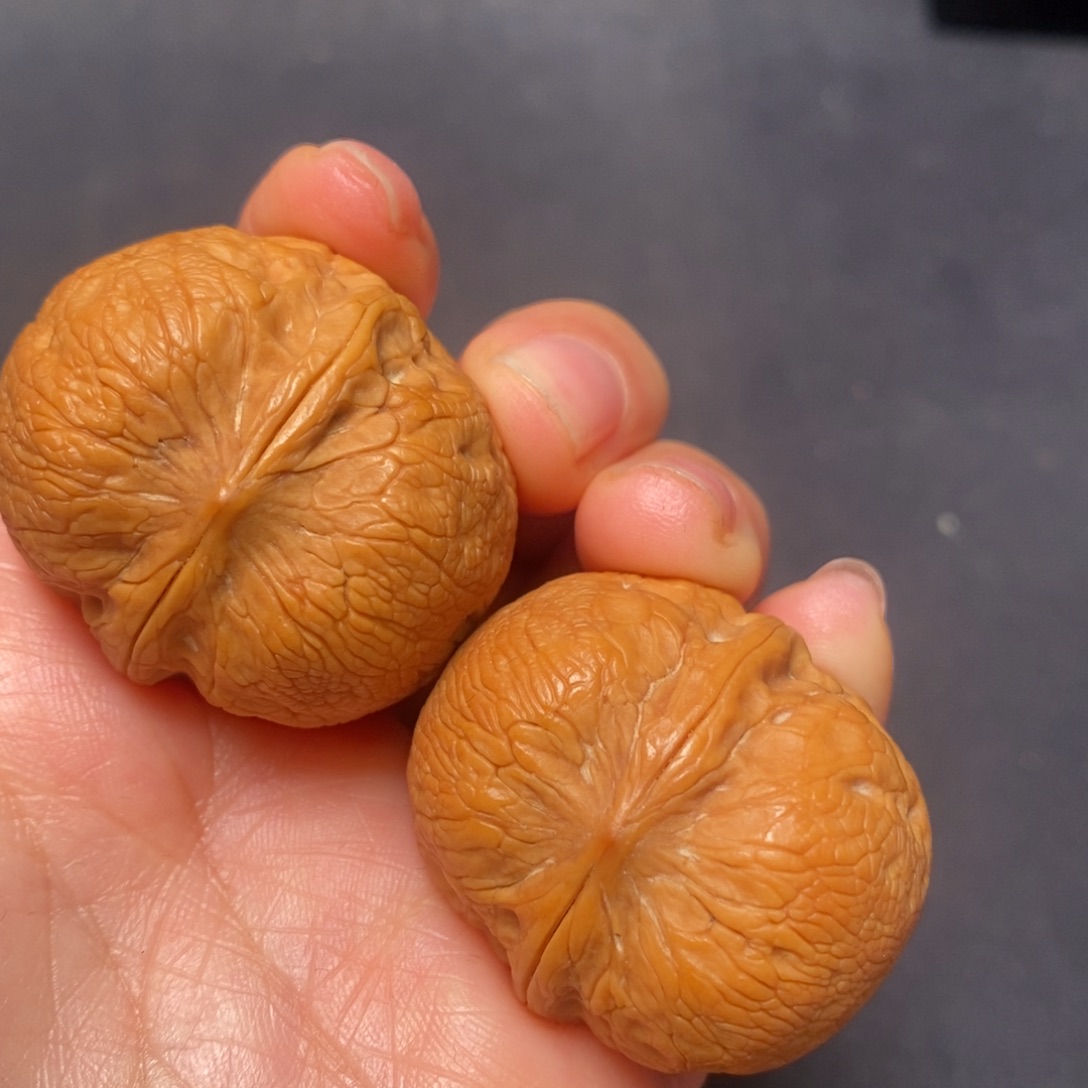 文玩核桃把件秦岭核桃