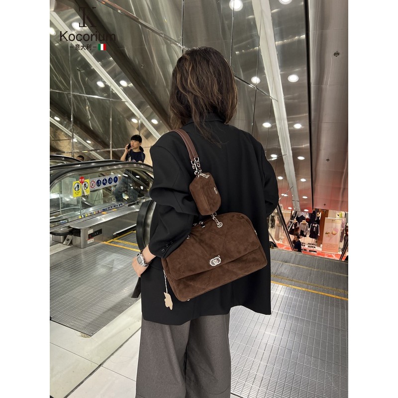 KOCORIUM新款绒手提磨砂女包菱格腋下包链条单肩包百搭斜挎包包包