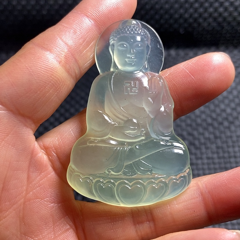 【闪购商品】蛇纹石玉颈饰未镶嵌