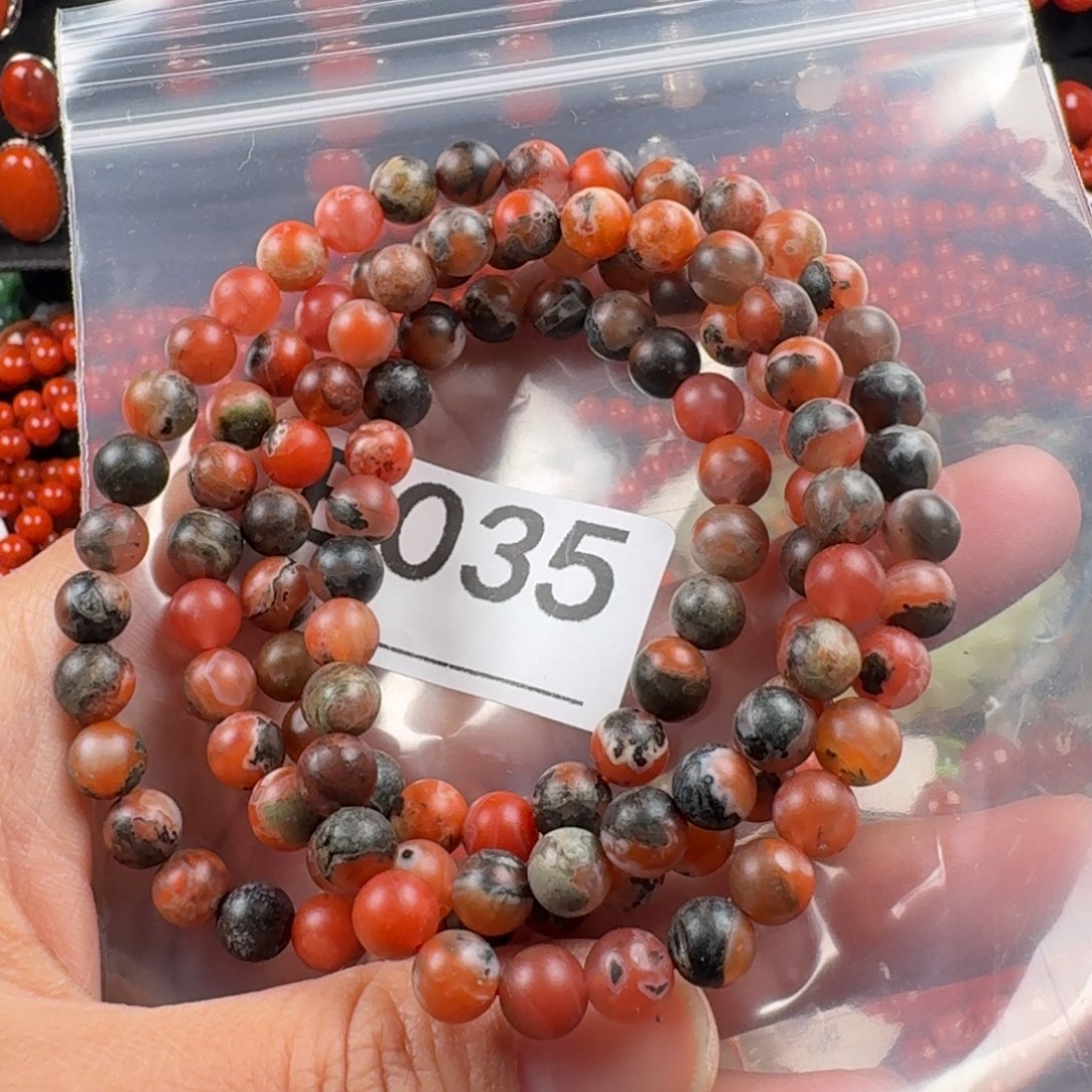 南红玛瑙未镶嵌珠宝奇石