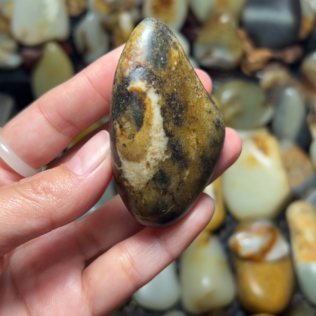 和田玉（青玉）A52未镶嵌