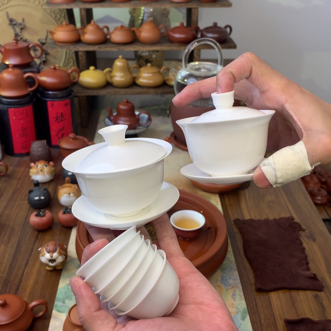 骨瓷3.0寸+3.2寸盖碗+6杯