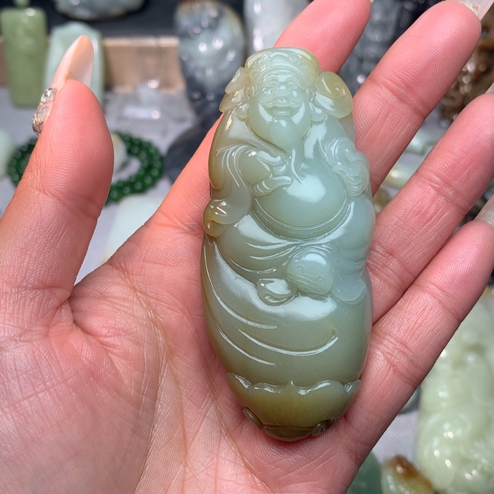 和田玉挂件未镶嵌飞***子