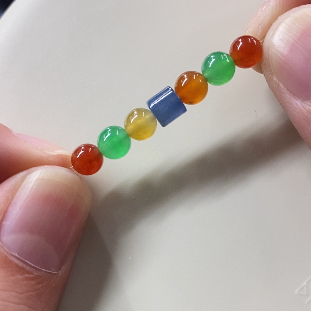 颈饰未镶嵌翡翠一手冰彩珠珠