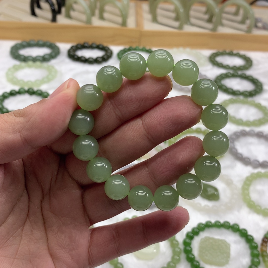 和田玉未镶嵌手串（冰晴绿12）
