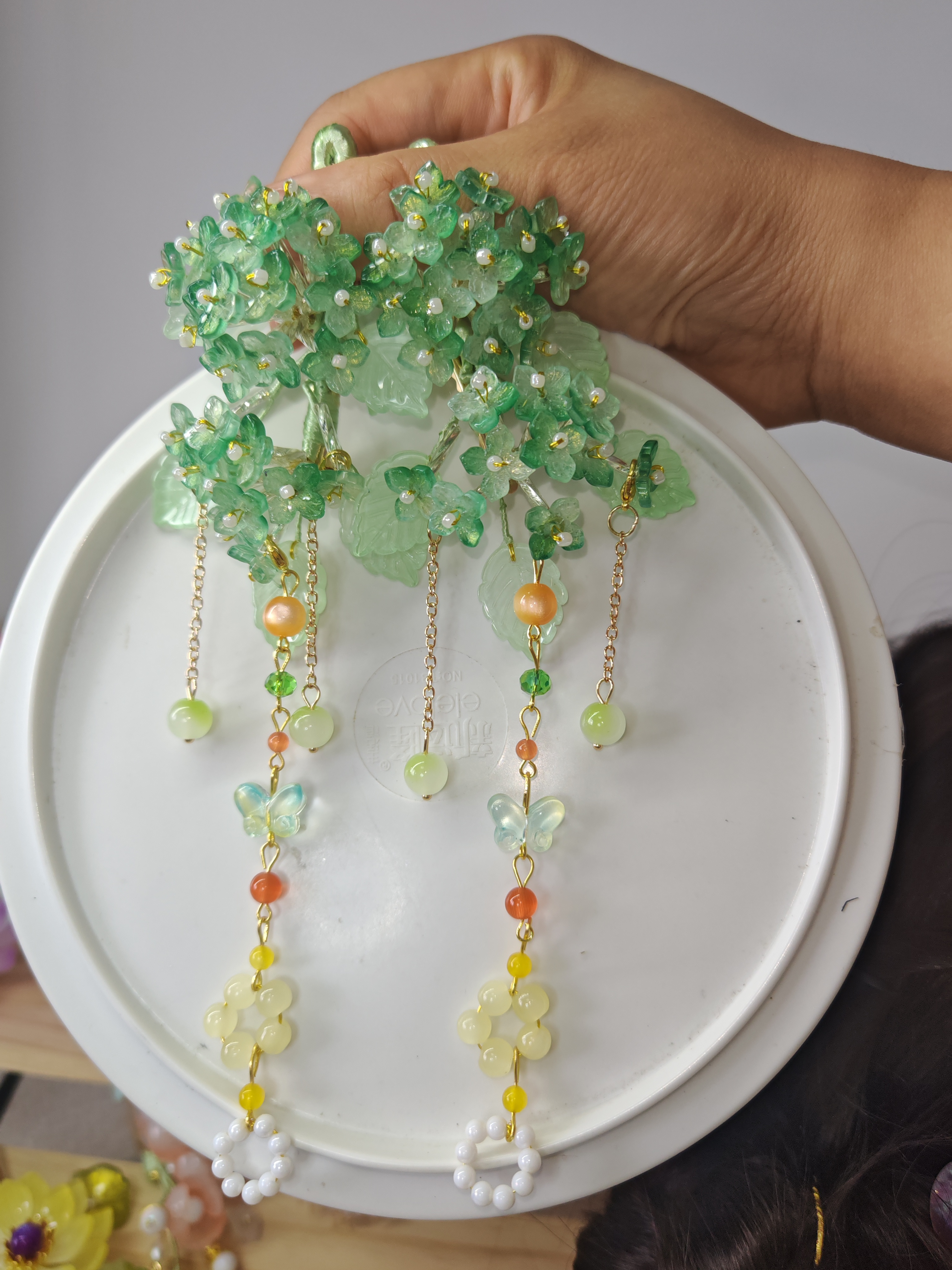 古风仙侠款绣球重工流苏