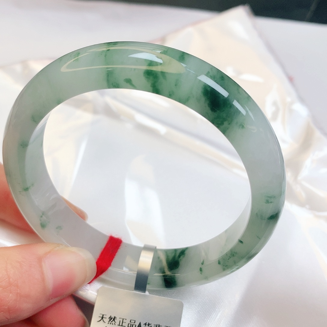 【闪购商品】翡翠手镯未镶嵌缅甸天然a货翡翠