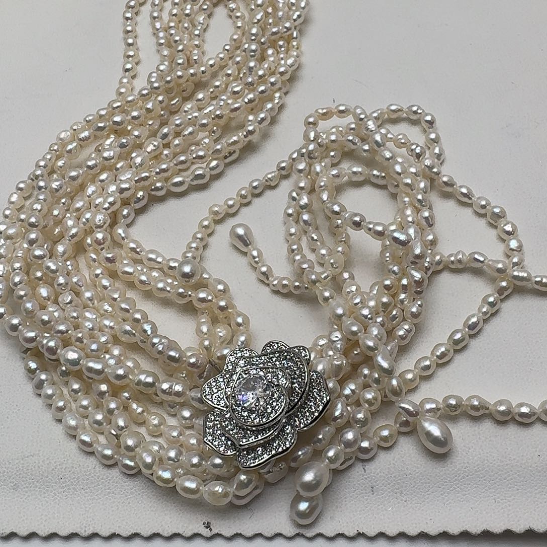 颈饰未镶嵌淡水珍珠