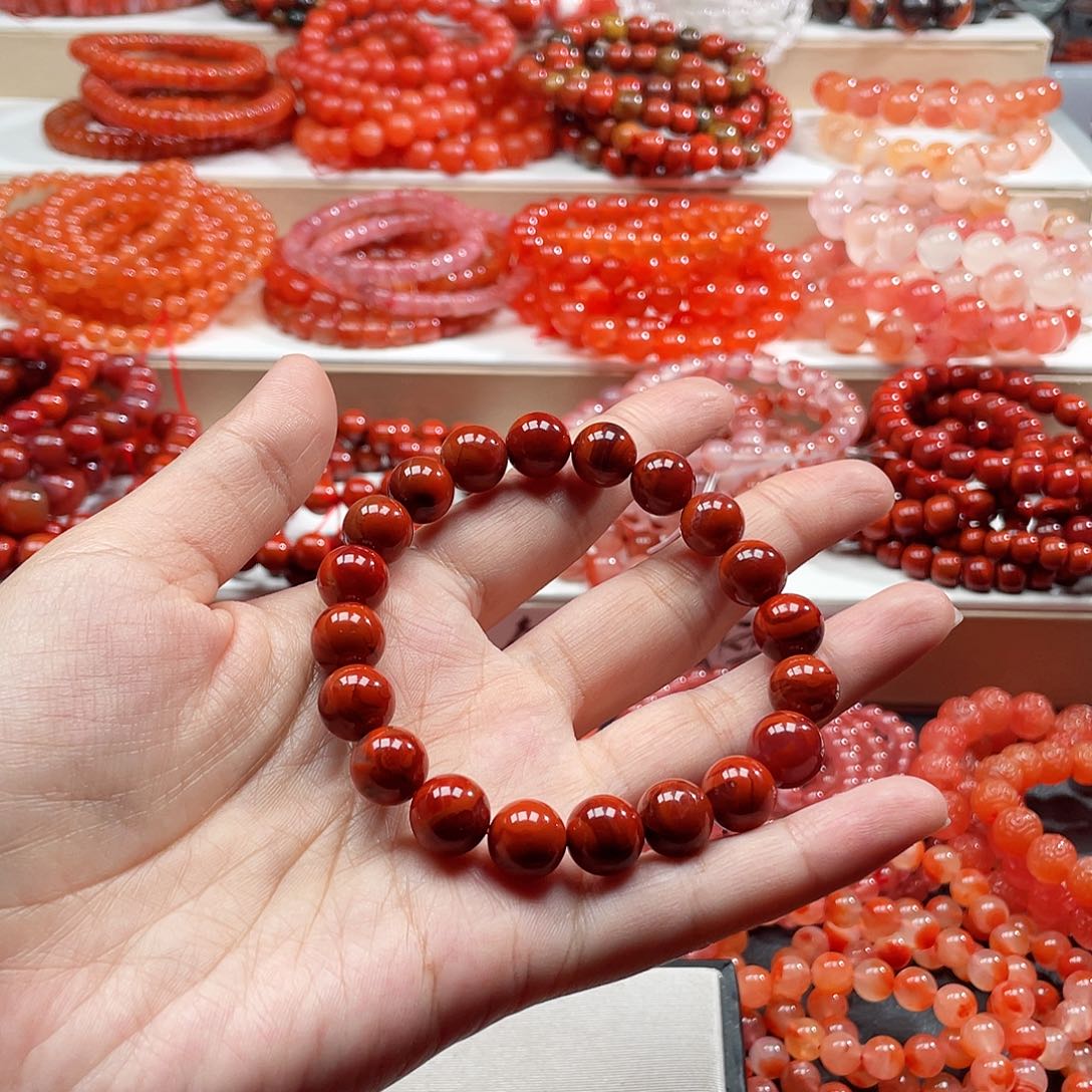 桃***生南红玛瑙未镶嵌手链