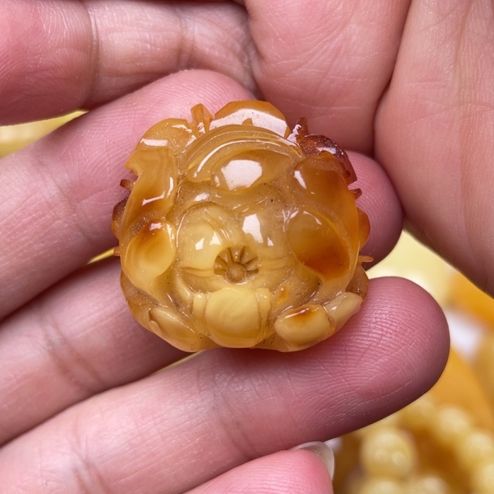 裸石蜜蜡未镶嵌蜜蜡