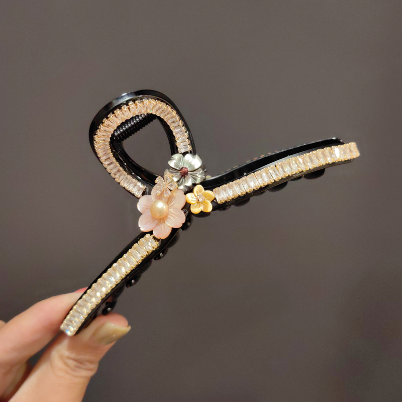 韩国大号抓夹小花发夹气质轻奢发饰后脑勺盘发神器韩版鲨鱼夹头饰