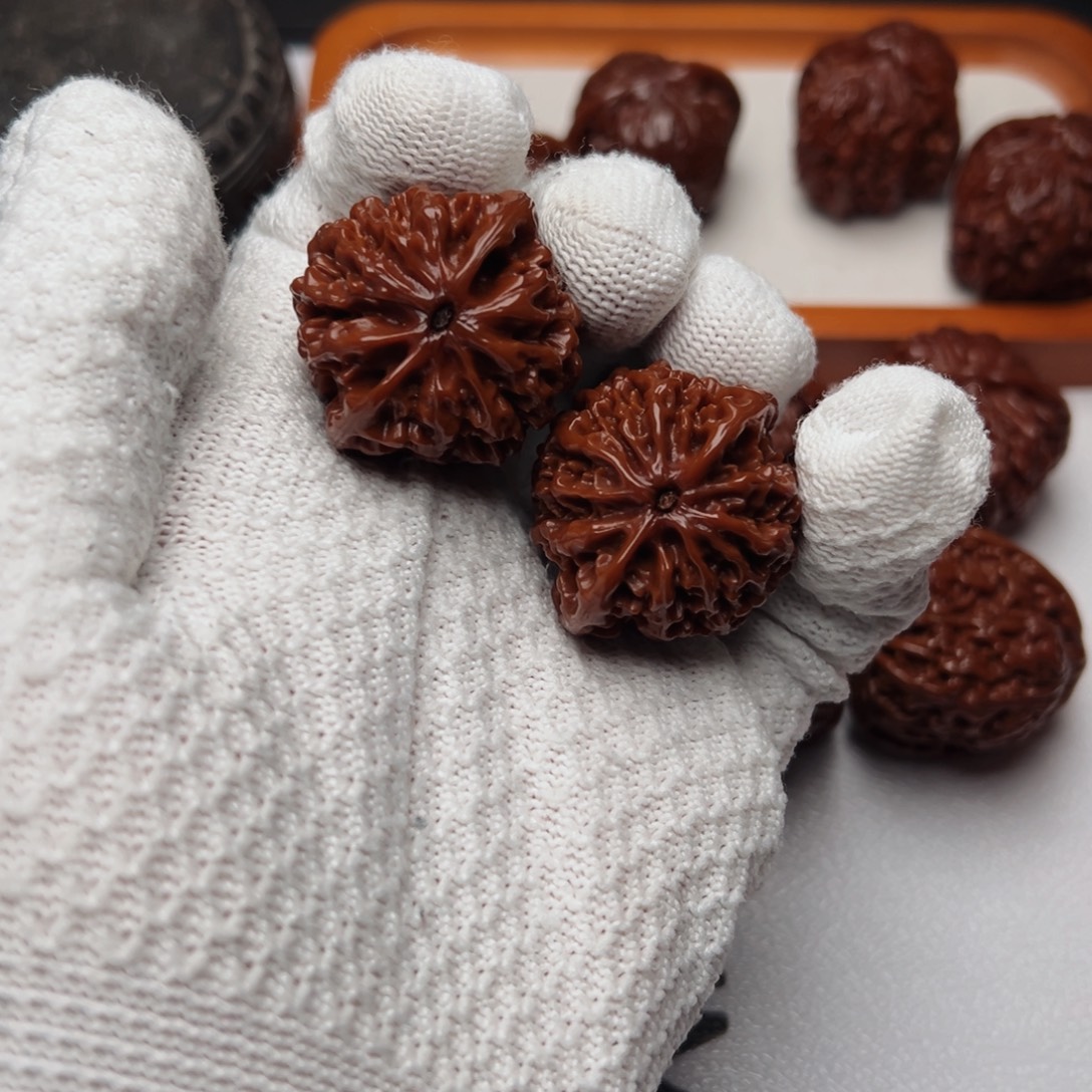 A***r文玩核桃把件宝鸡秦闷狮子头文玩核桃