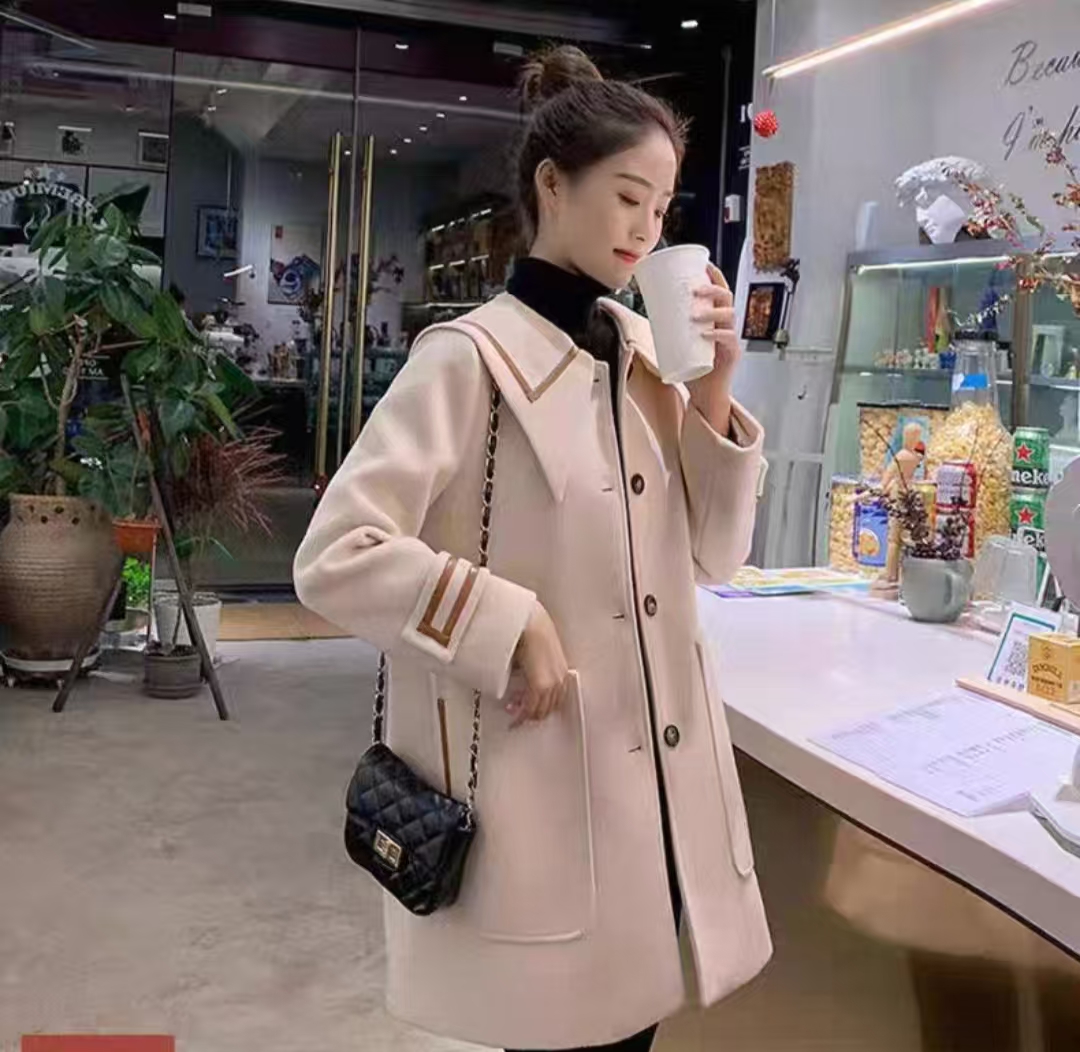 【沐子女装】A3-8633米白色海军领大衣