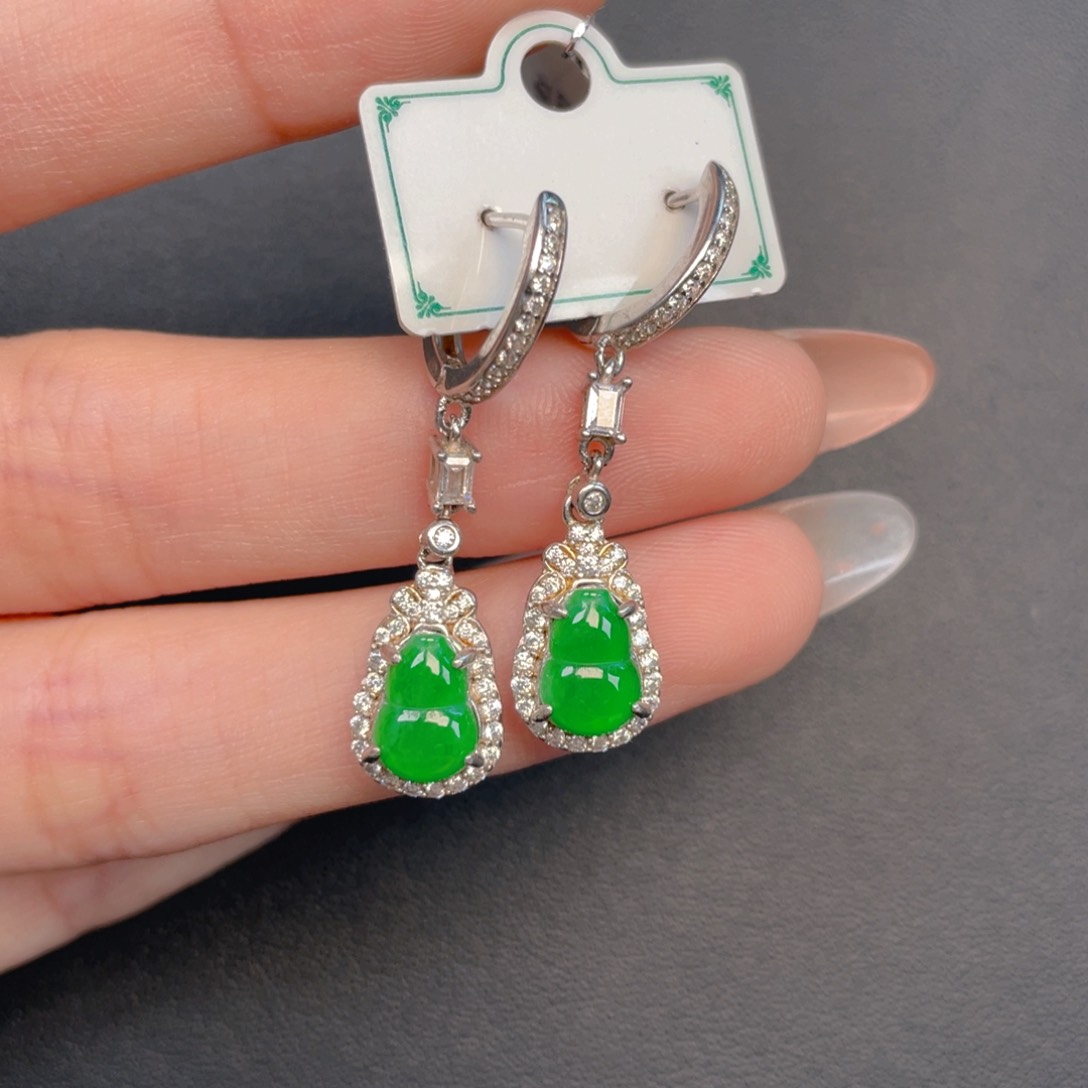 【闪购商品】吊坠(不含链)银S925镶嵌翡翠