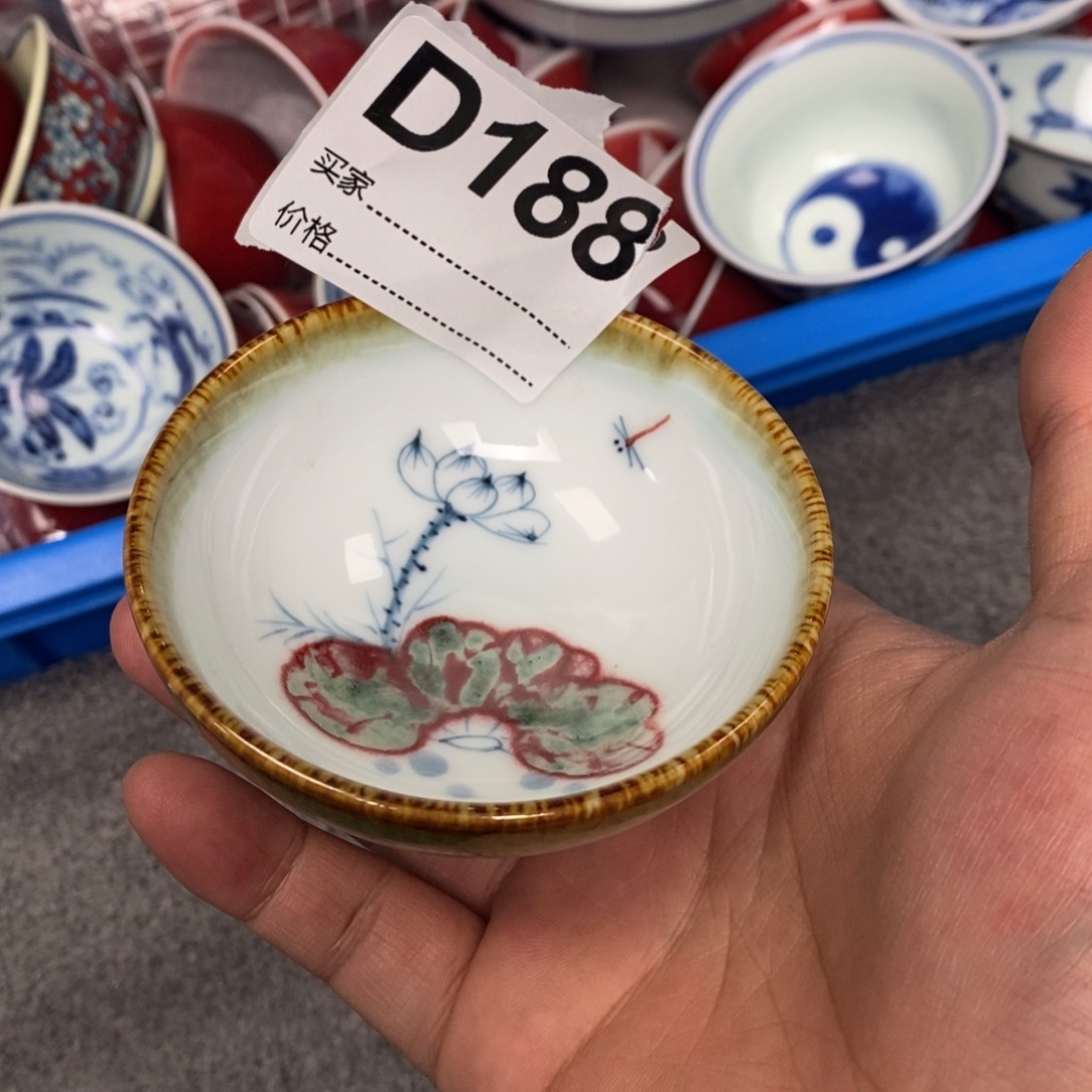 景德镇当代工艺品70毫升