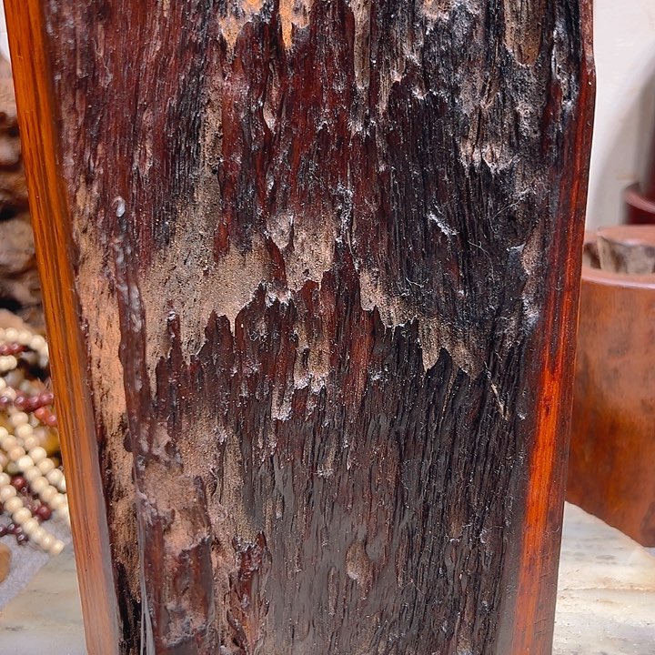 黎***达紫檀木类端景台檀香