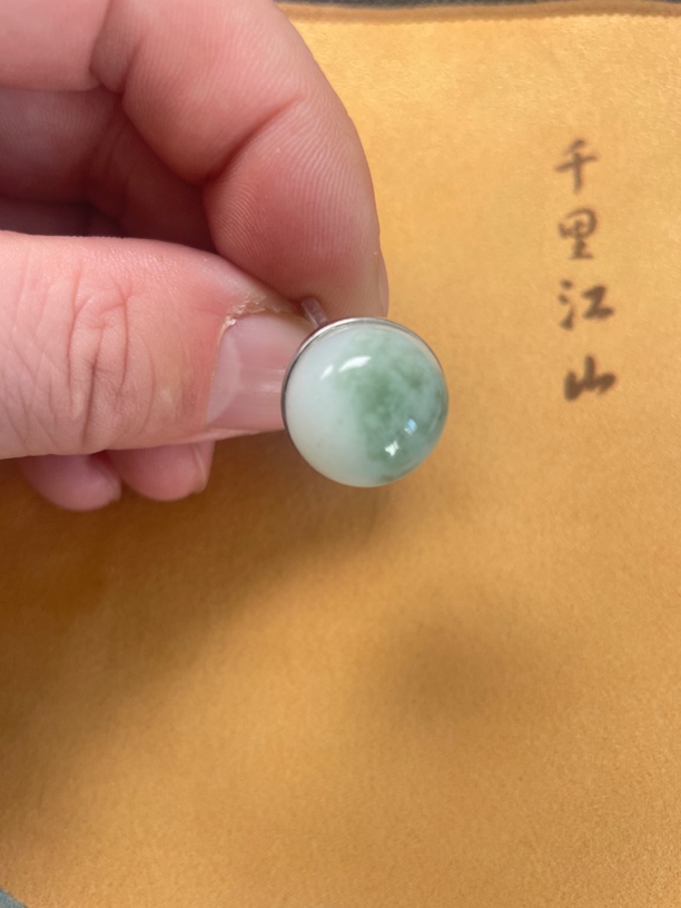 岫玉蛇纹石透闪石戒指