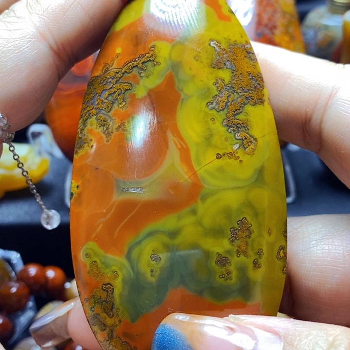 玛瑙/玉髓吊坠(不含链)未镶嵌随*