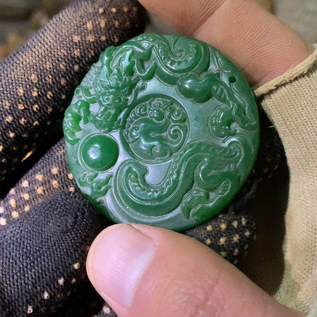 未镶嵌和田玉挂件