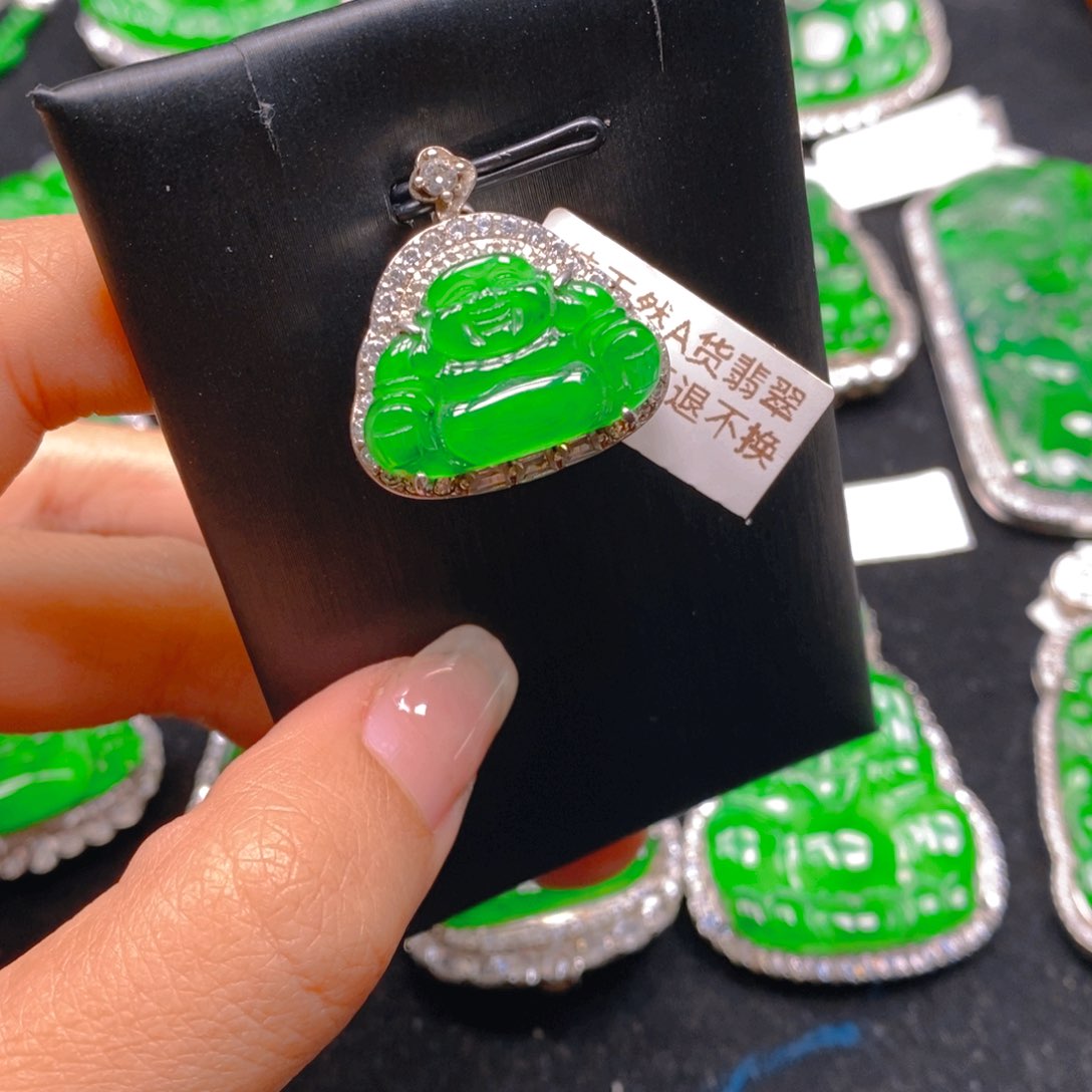 翡翠颈饰银S925镶嵌8888888888888