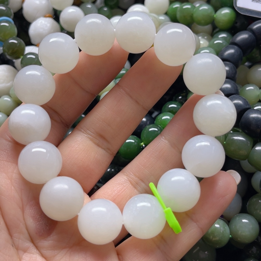 和田玉手链未镶嵌