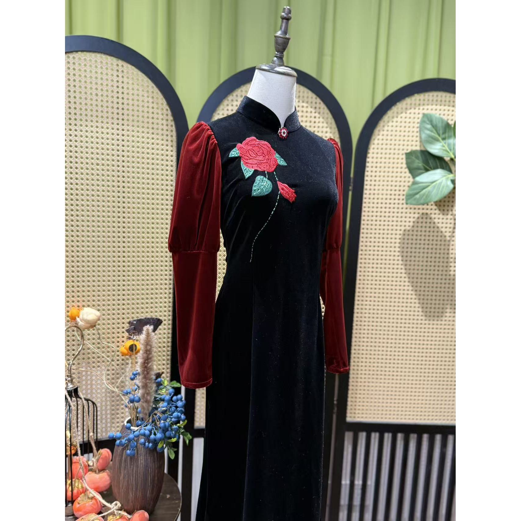 戚薇原创【一枝独秀】长125左右新款新中式国风厚款冬季旗袍