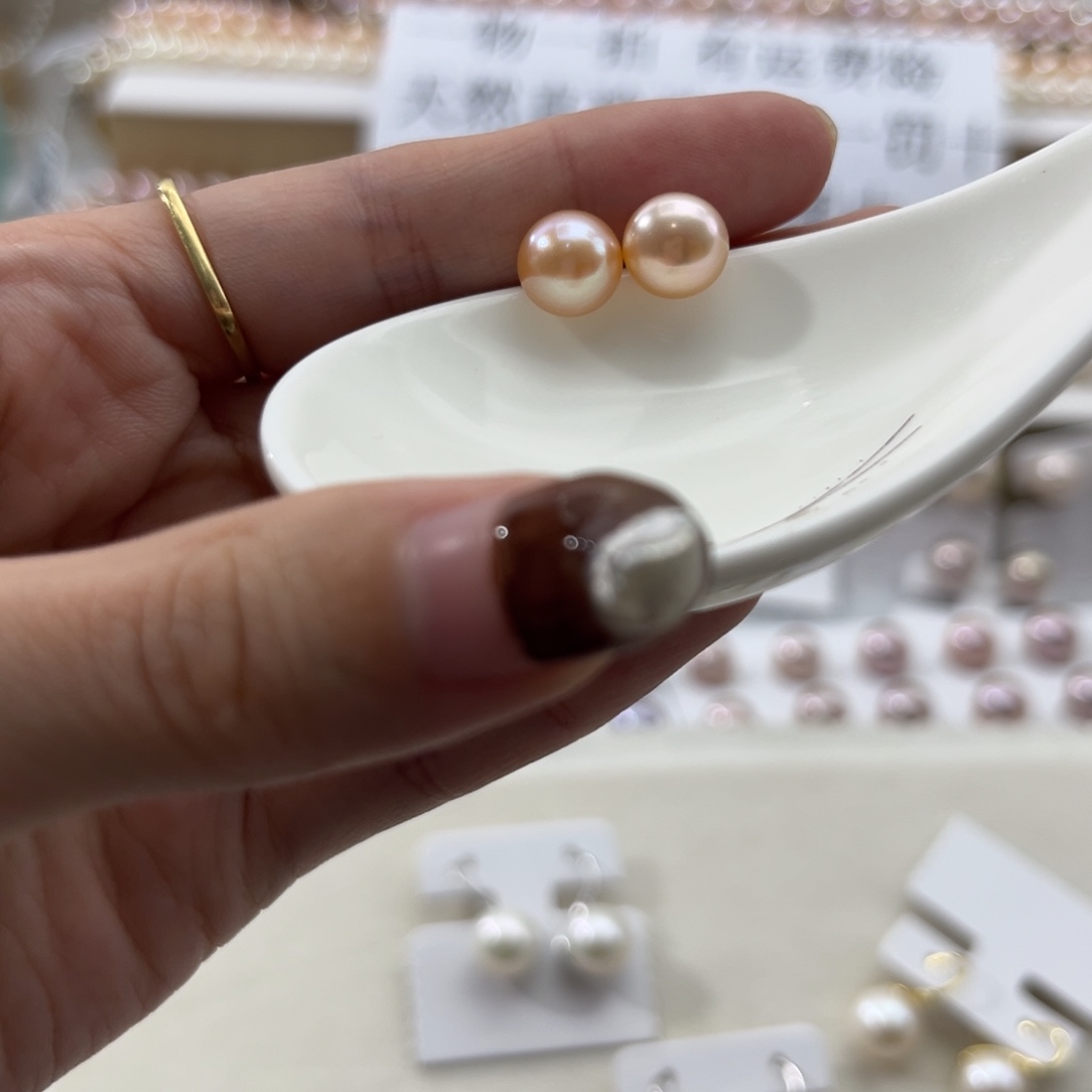 银S925镶嵌耳饰淡水珍珠