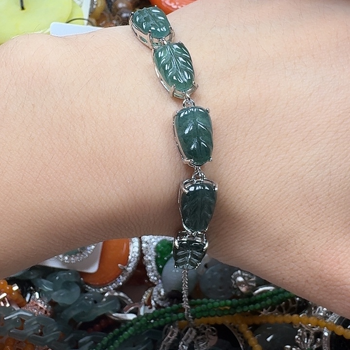 翡翠未镶嵌项链翡翠