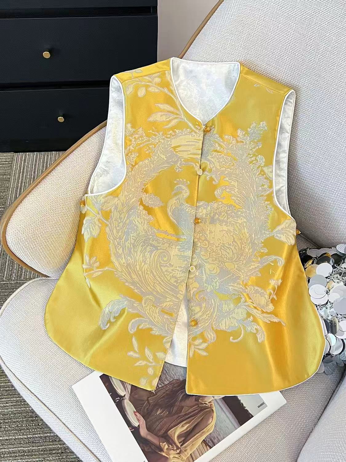 【锦绣金羽】双面穿新中式织锦提花缎面圆领绣花坎肩女时尚气质马甲