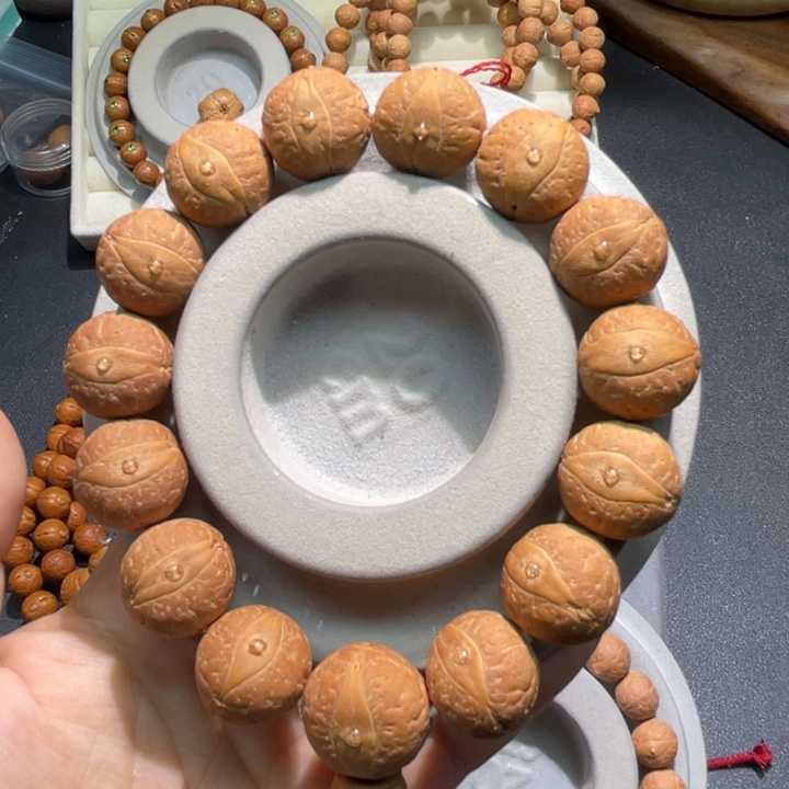 凤眼菩提吊坠手串 18 36