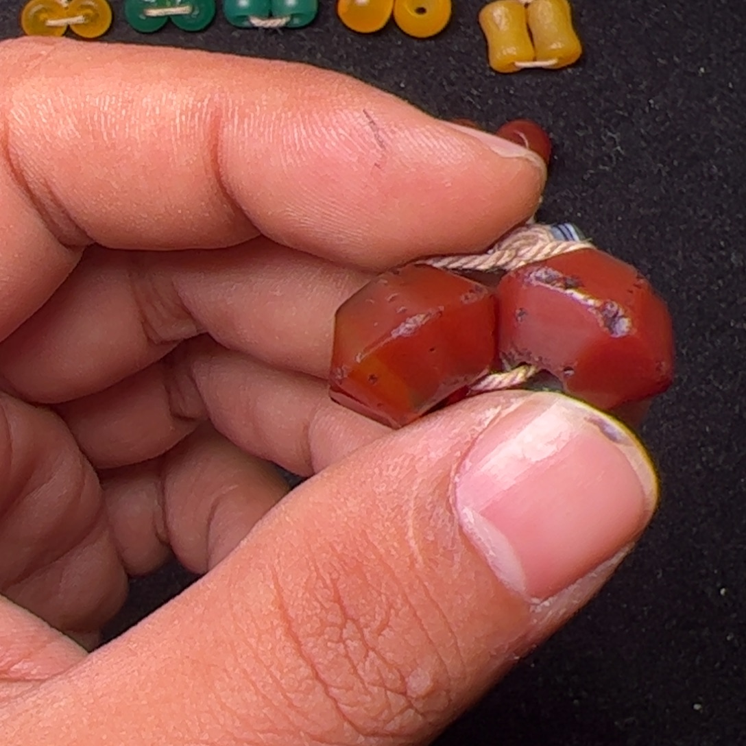 杨***姐玛瑙/玉髓未镶嵌配饰