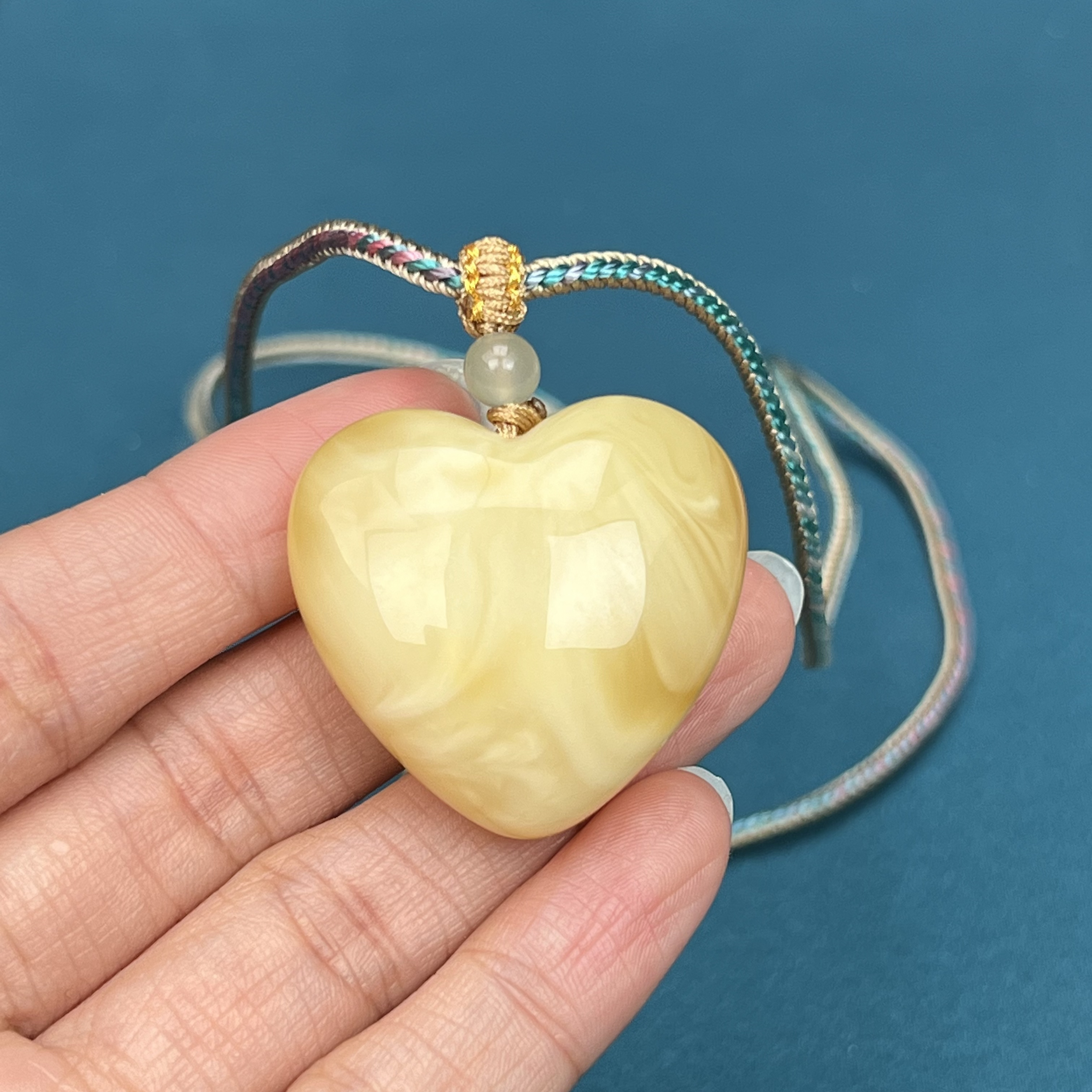 Y5781天然原矿蜜蜡爱心 吊坠孔 33*32*15mm抖音基地质检发货