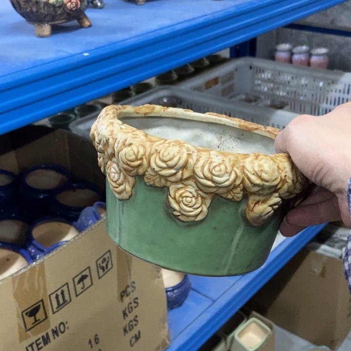 陶瓷花盆单场满9.9发17*9.5