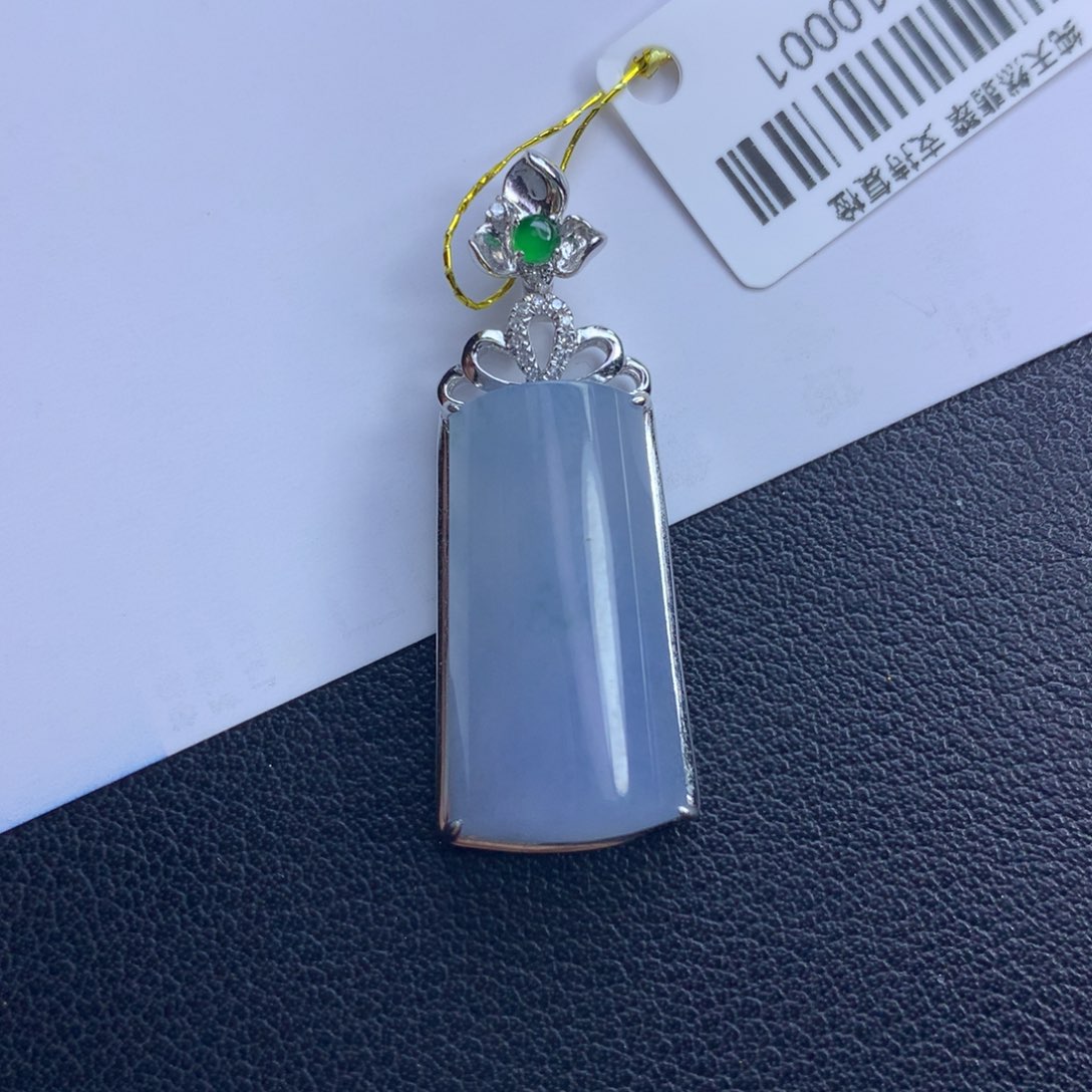 翡翠颈饰未镶嵌无事柱