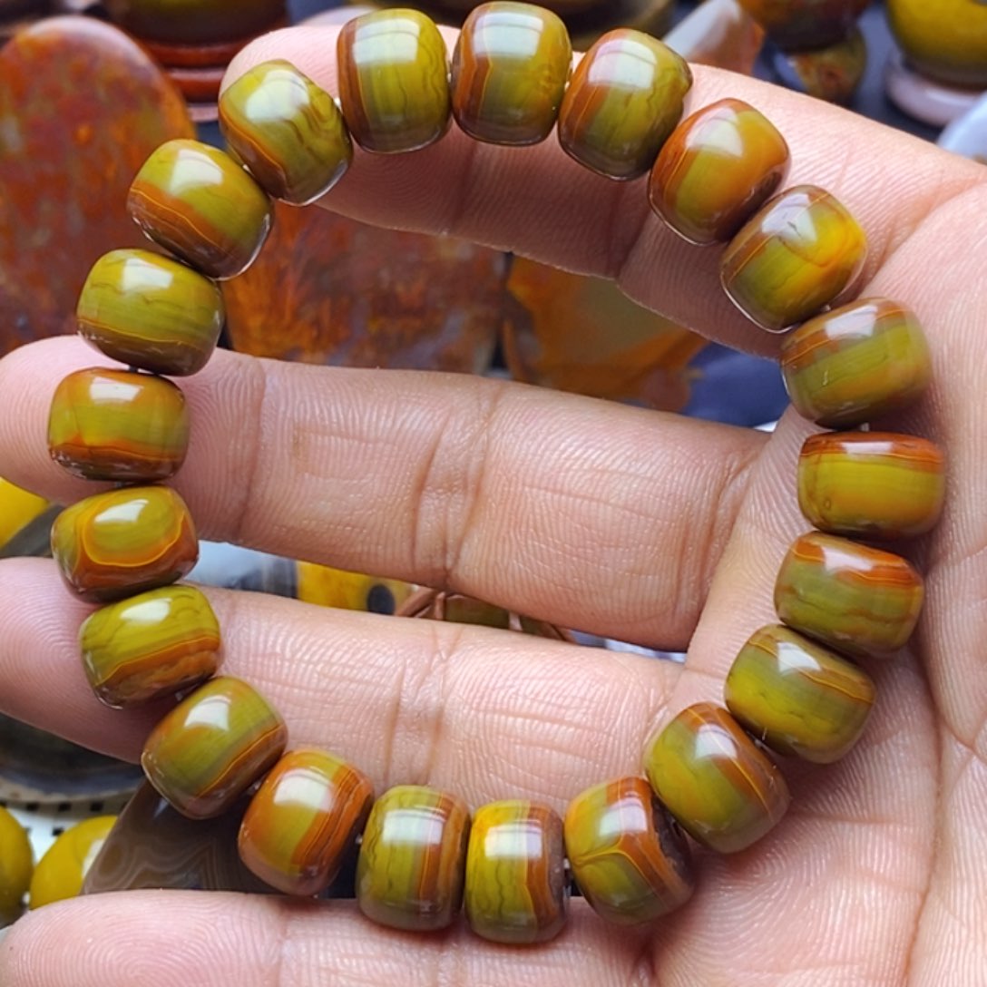 玛瑙/玉髓颈饰未镶嵌月*