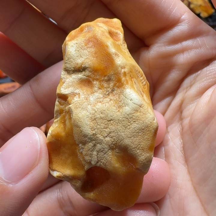 定制琥珀未镶嵌定制